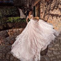 Luxury A Line Wedding Dresses V neck Lace Appliques Illusion Long Sleeves Wedding Dress Bridal Gowns Plus Size vestido de noiva