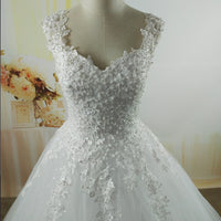 ZJ9076 Ball Gowns Spaghetti Straps White Ivory Tulle Bridal Dress For Wedding Dresses Pearls  Marriage